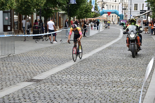 这一不寻常 这一不寻常